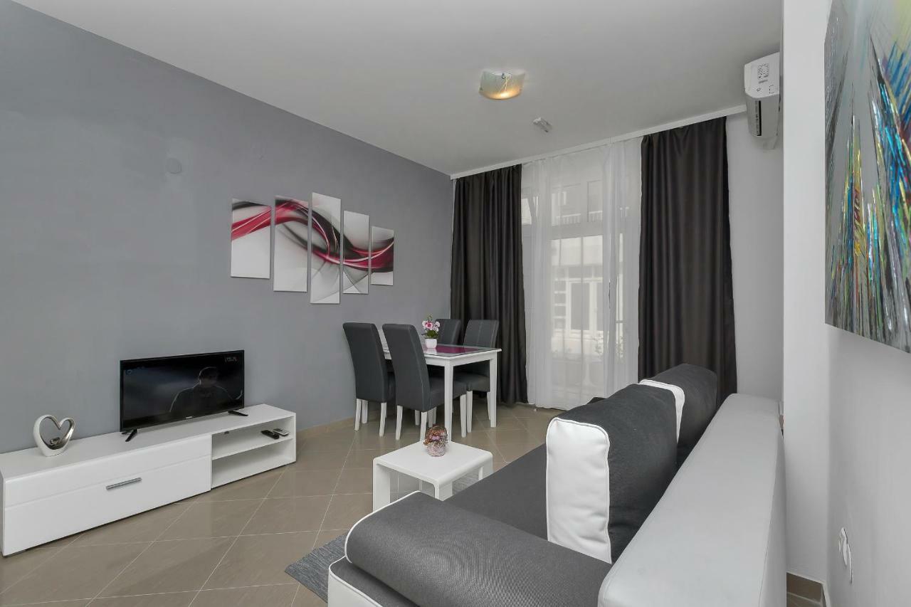 Easy Apartma